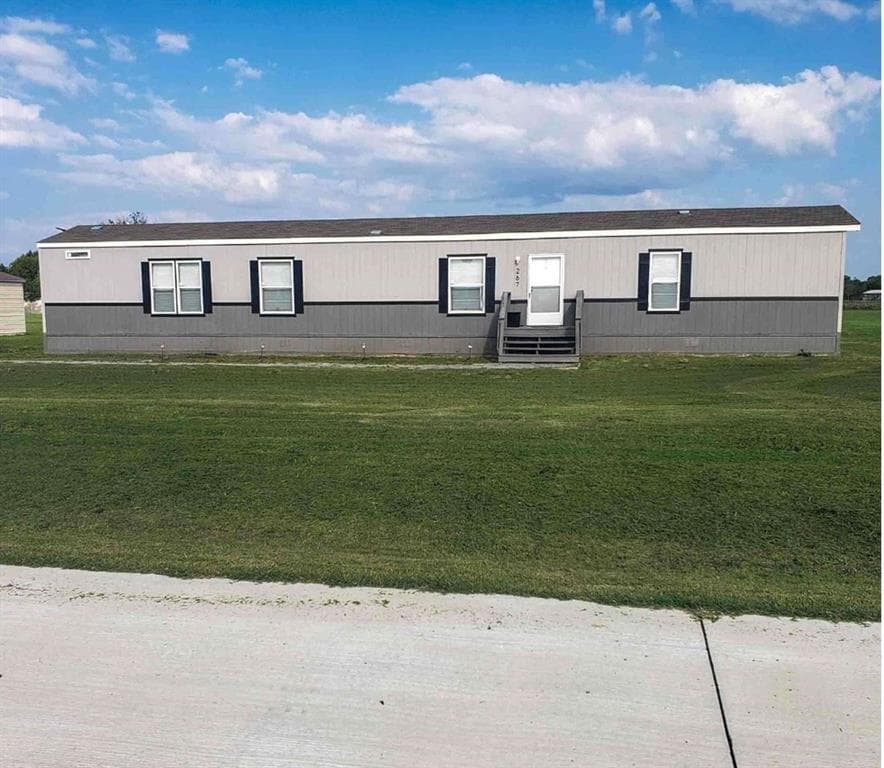 267 Mariposa Dr
