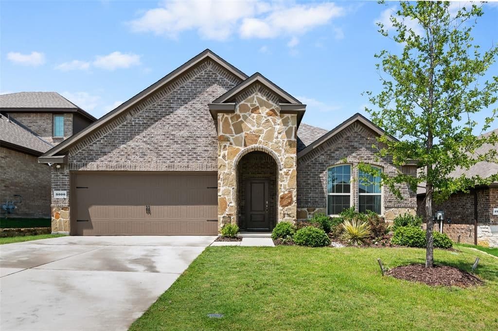 3000 Llano Rd