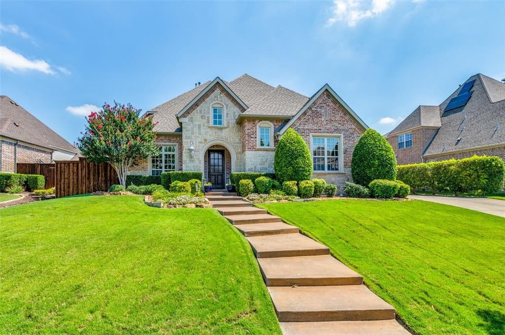 2751 Seven Shields Ln
