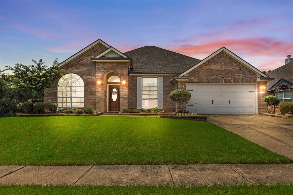 3100 Rainburst Ln