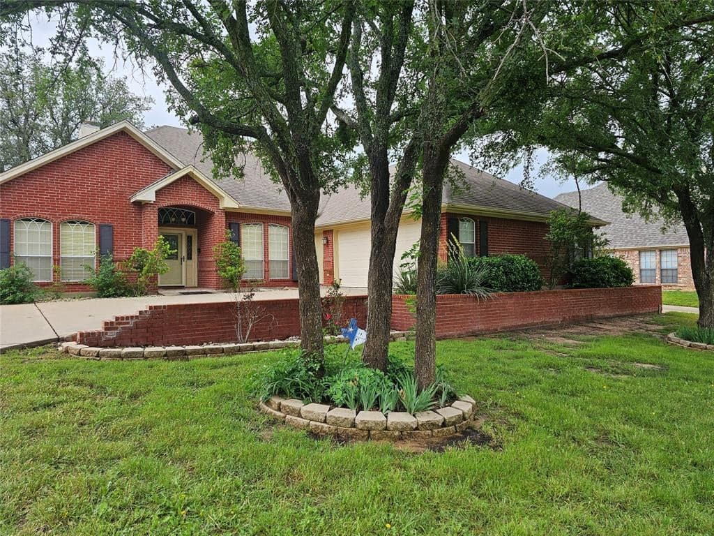 205 Aqua Vista Dr