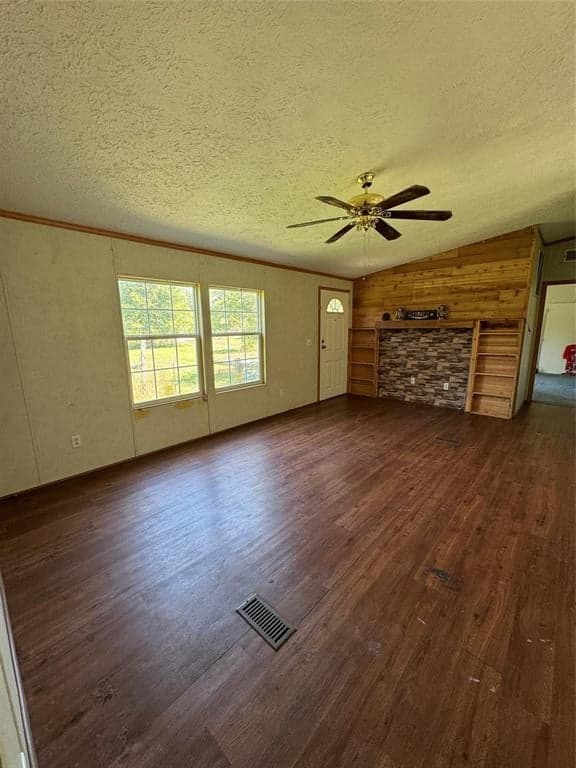 1310 Timber Creek Dr