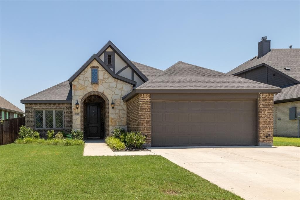 1905 Gristmill Dr