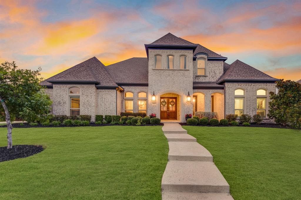 1941 Thackery Ln