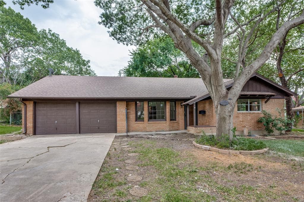 5217 Rector Ave