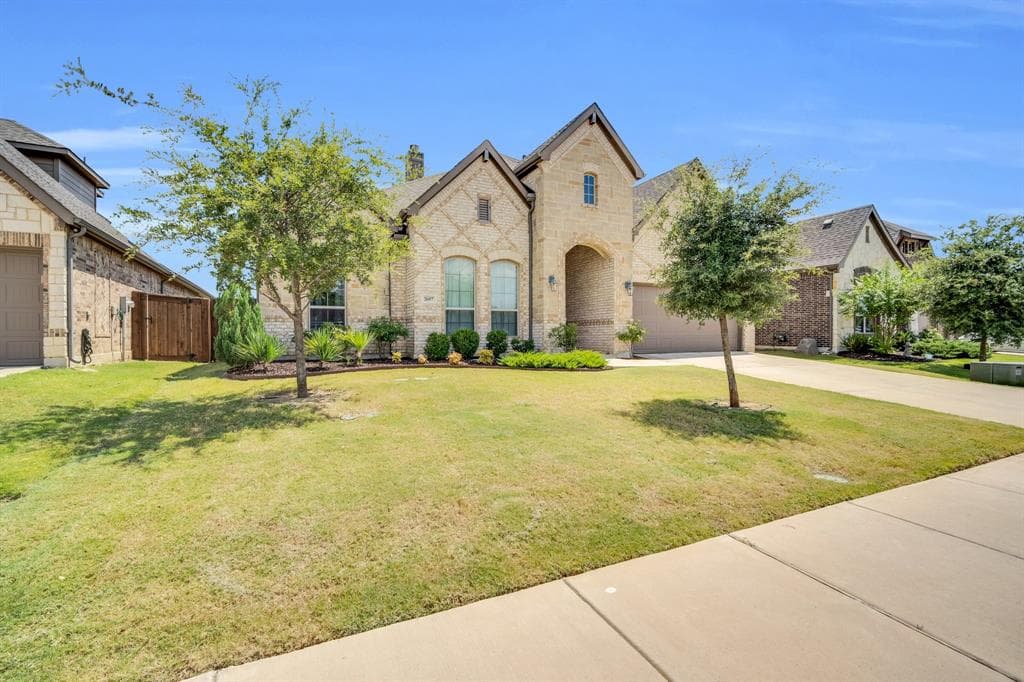 2607 Wallingford Dr