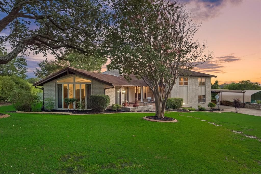 517 Knoll Crest Trl