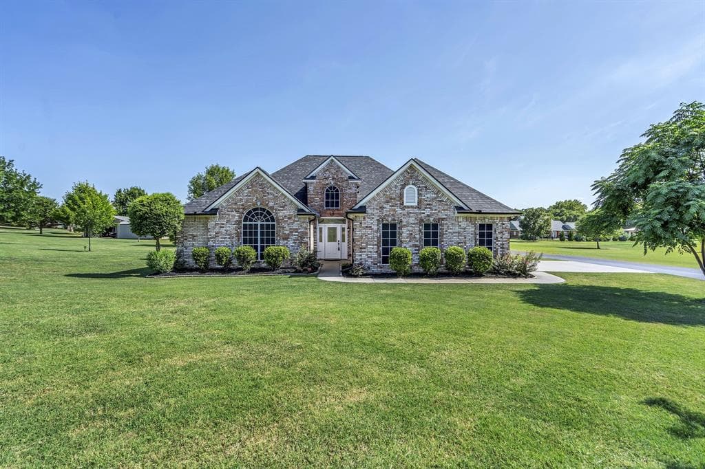 4131 Hobe Cir