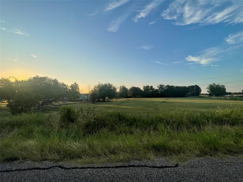 18511 County Road 949