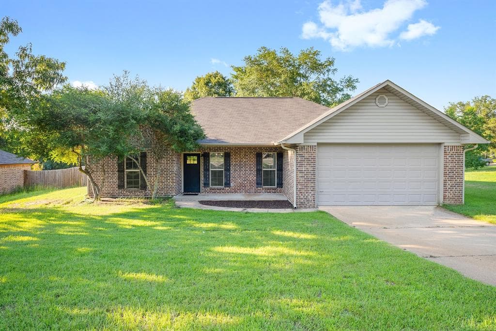 270 County Road 2276