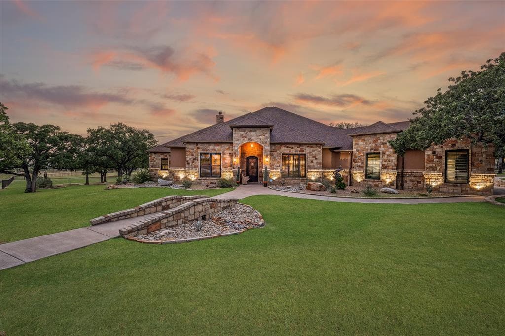 103 Cutting Horse Ct