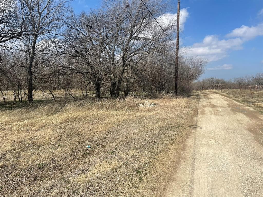 13711 County Road 511