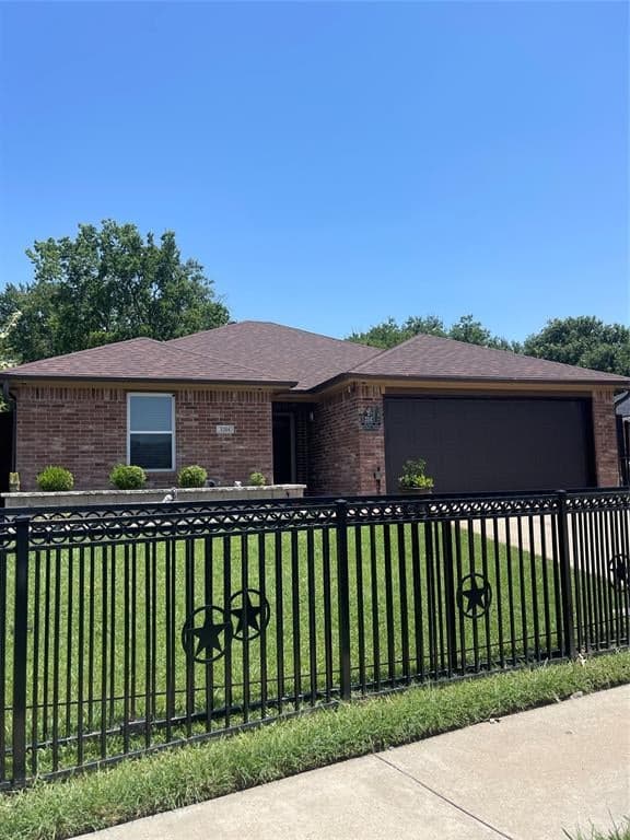 3314 Scyene Ct