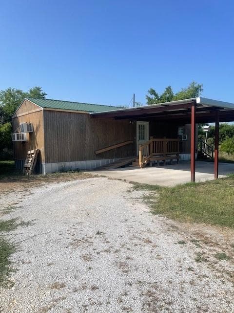 1304 County Road 2004
