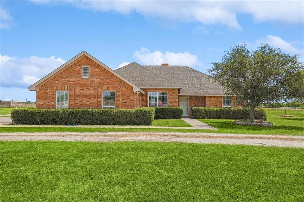 9969 Chisum Rd