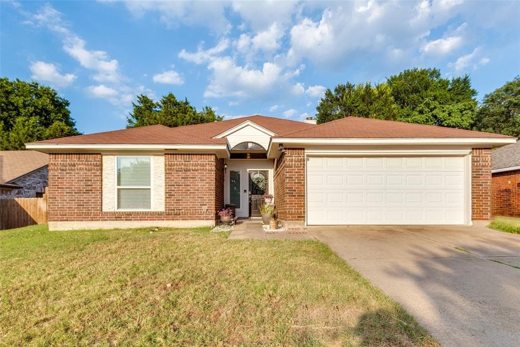 6728 Cedar Shadow Dr