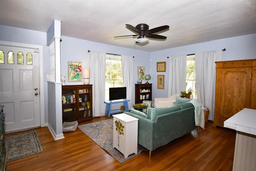 Gallery image 2