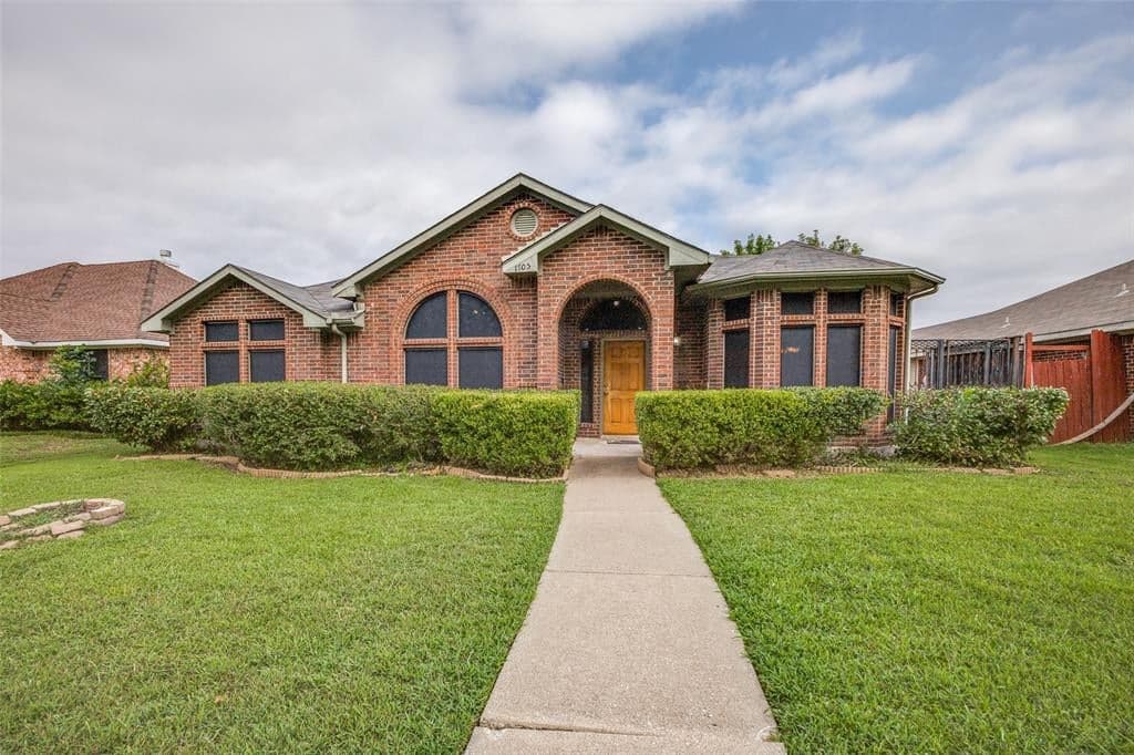 1705 Briargrove Dr