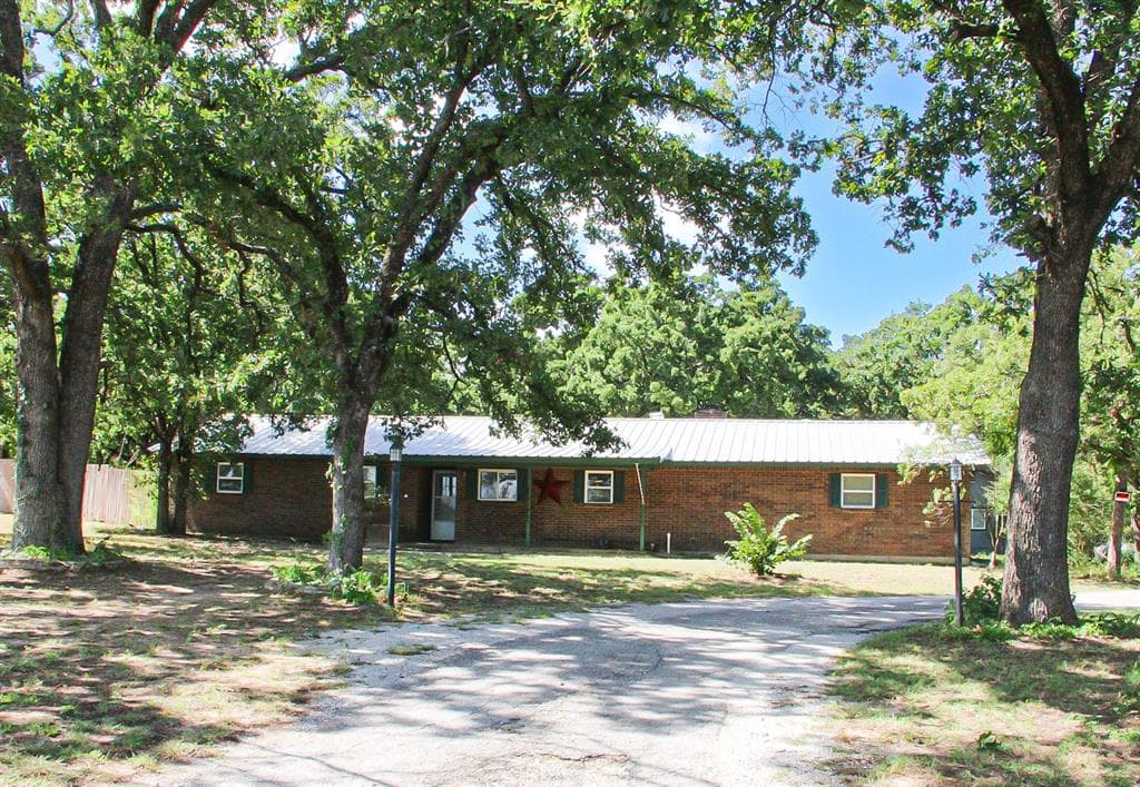 1851 Highway 2861