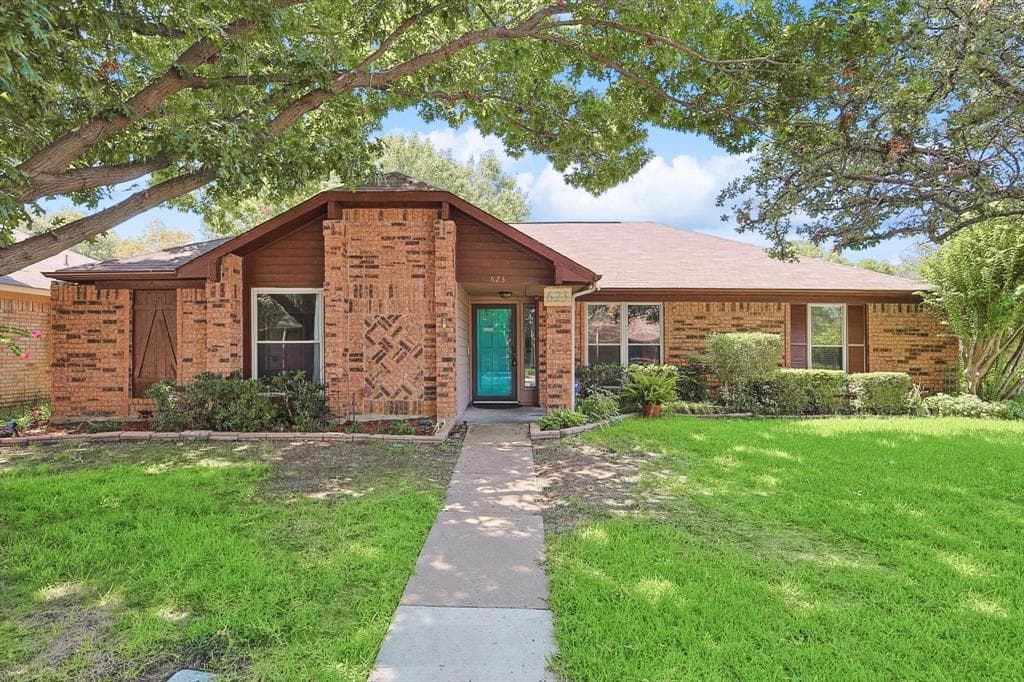 623 Duncan Dr