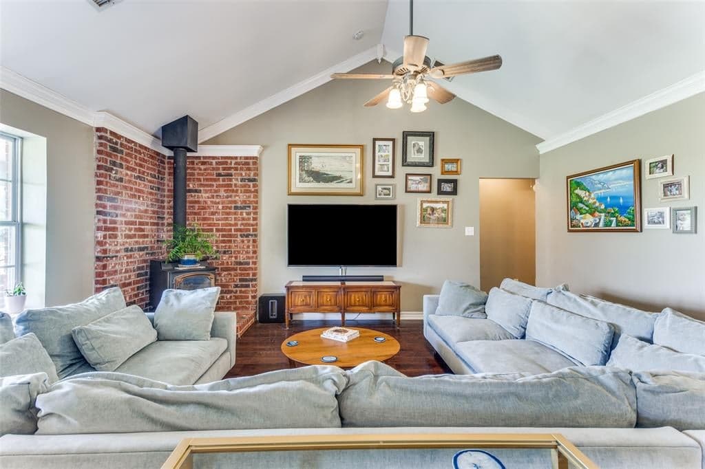 Gallery image 4