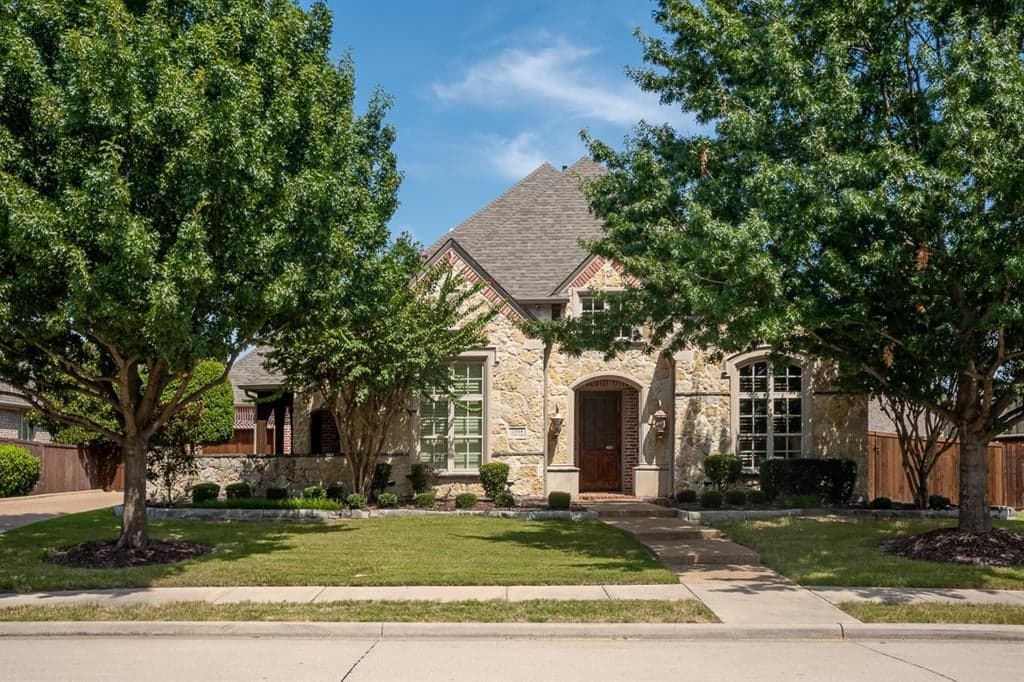 2344 Timberlake Cir