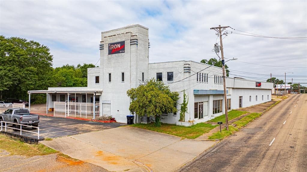 340 W Tyler St
