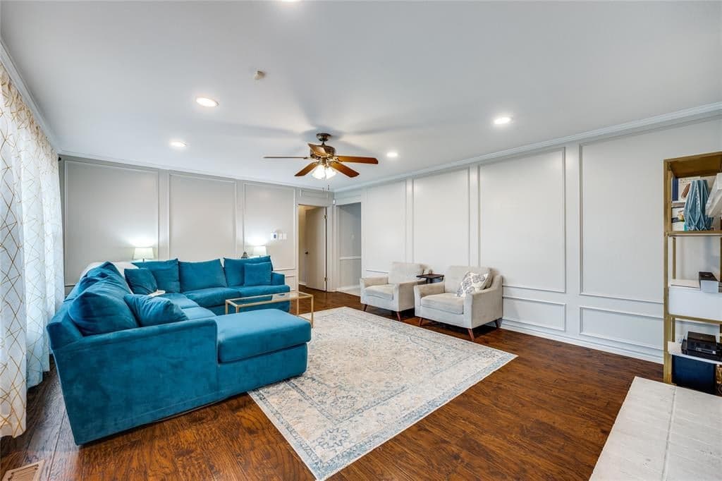 Gallery image 4