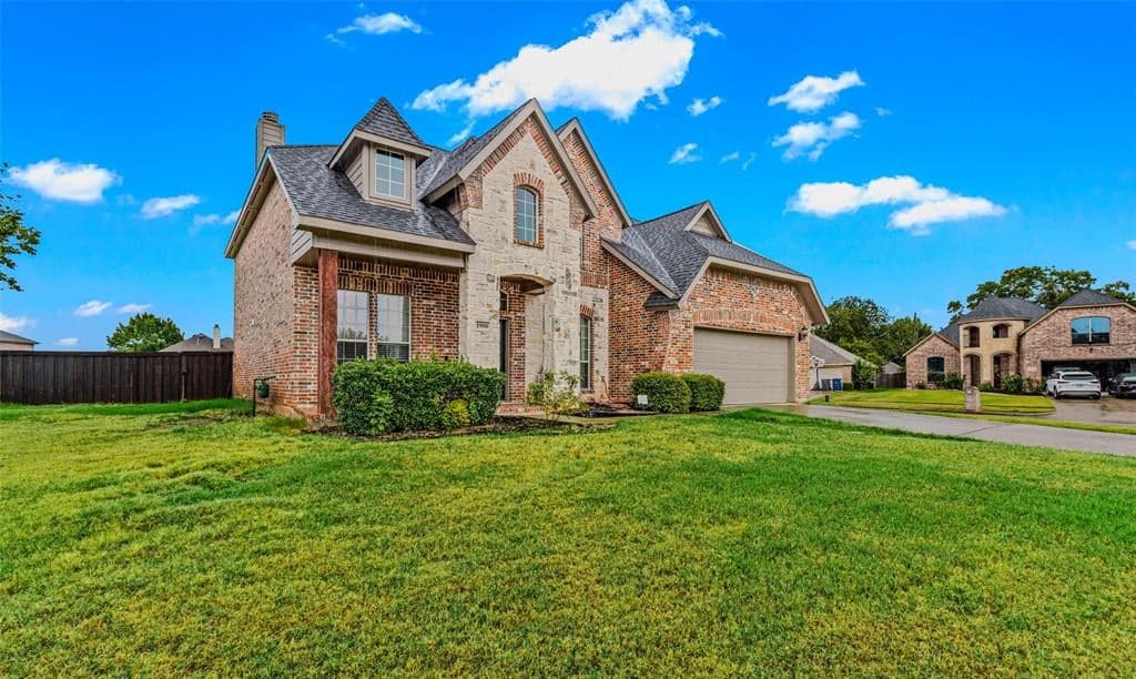 1900 Lilly Pond Ct