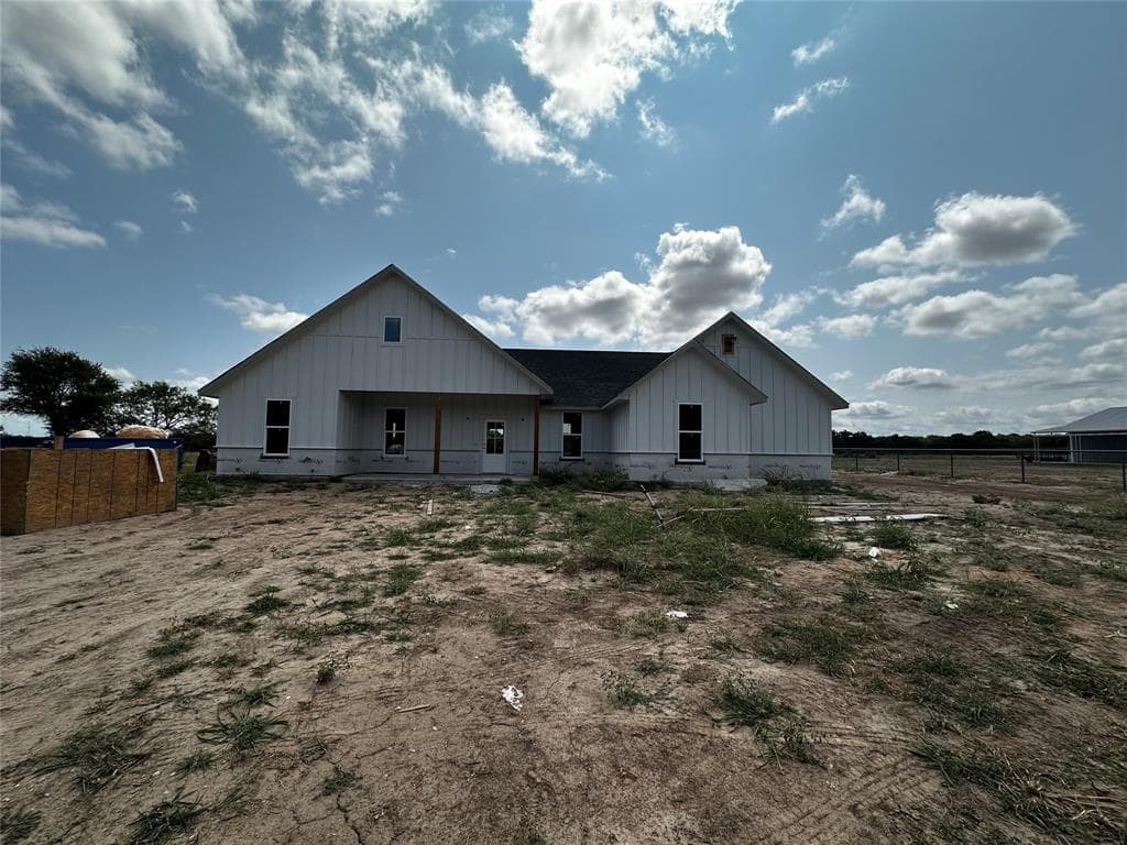 1045 County Road 3451