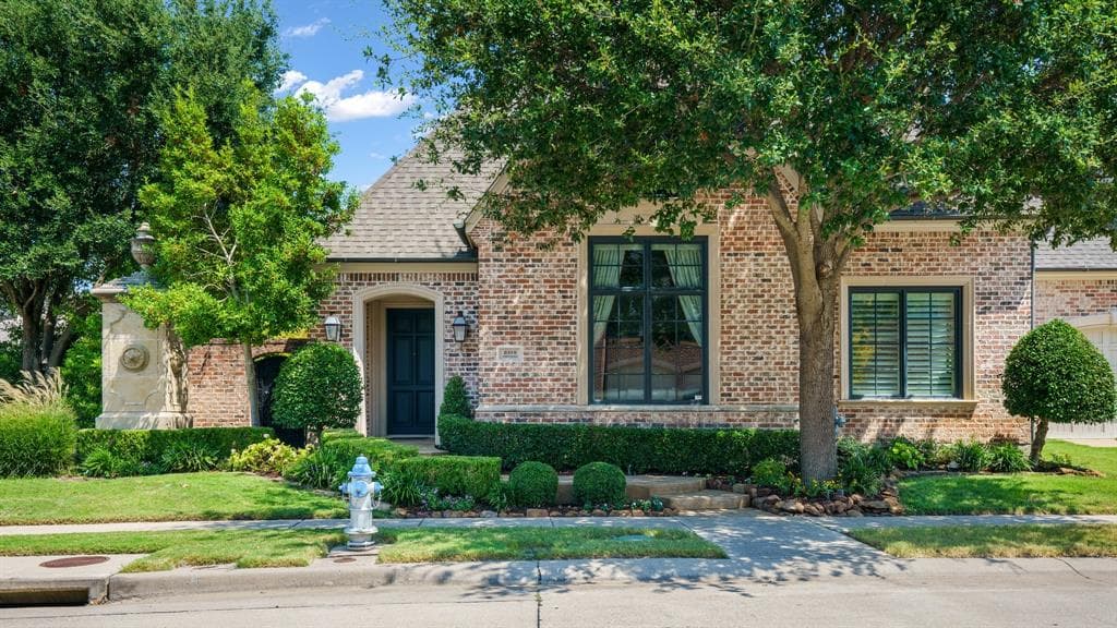2168 Fawnwood Dr