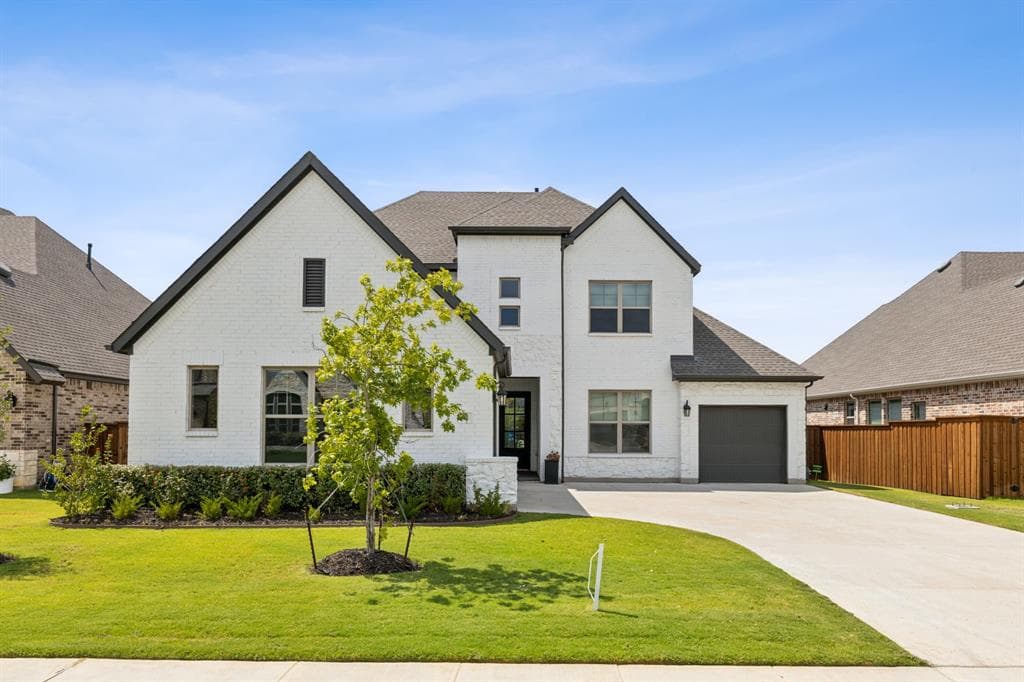 4302 Highwoods Trl