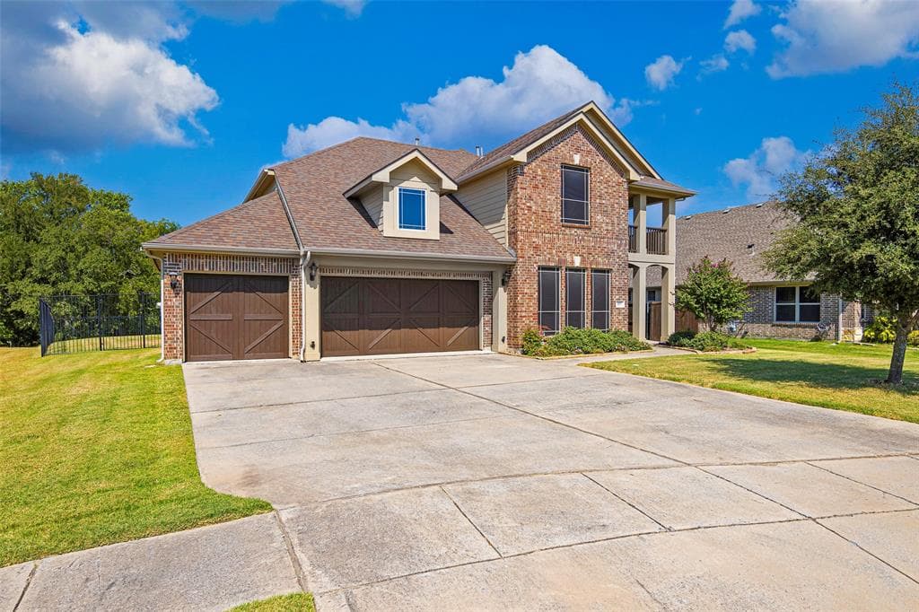 117 Carriage Run Dr