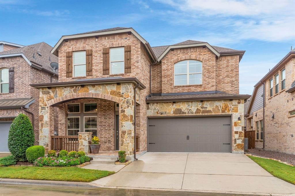 1123 Piedmont Ln