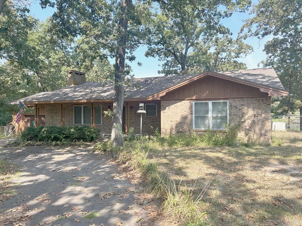 977 County Road 2140
