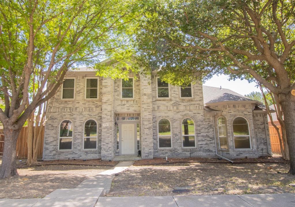 719 Cottonwood Bend Dr