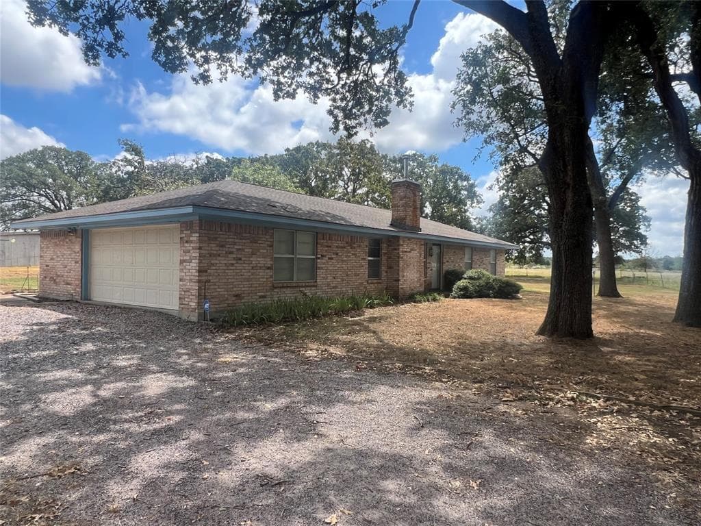 2701 Liberty Dr