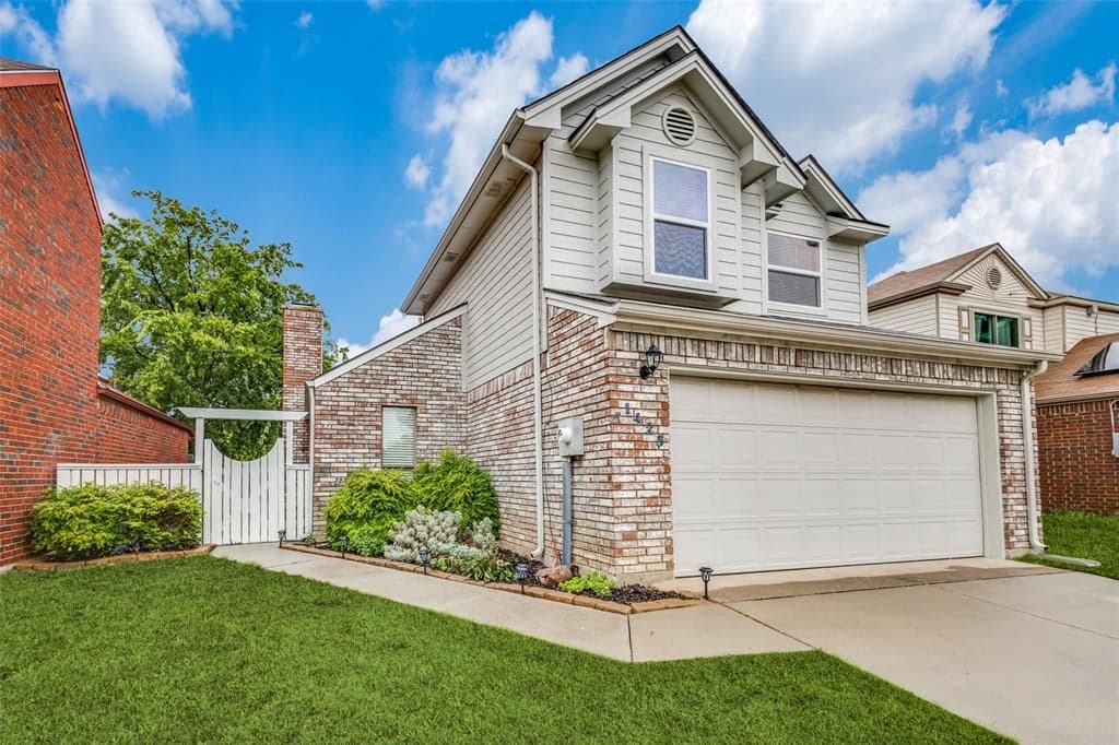 1425 Javelin Way