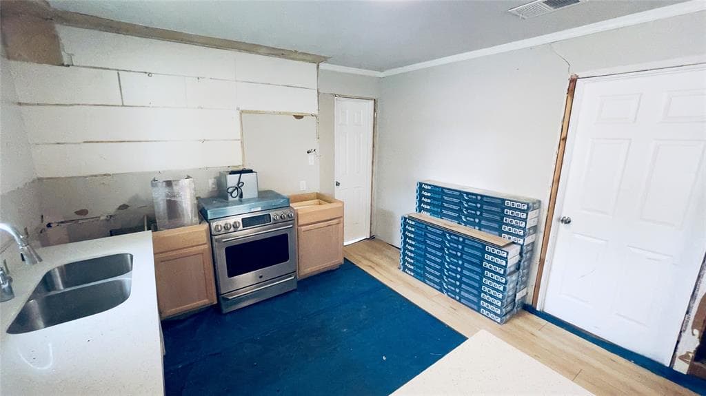 Gallery image 3