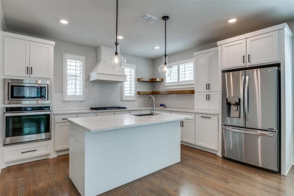 1805 Granite Falls Ct