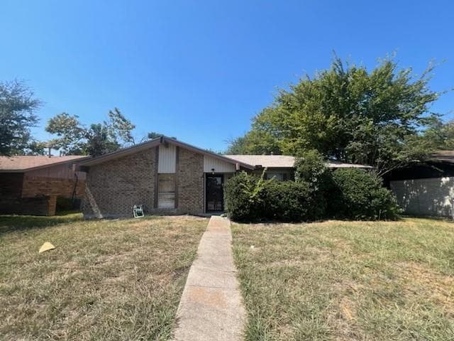 533 Doral Pl