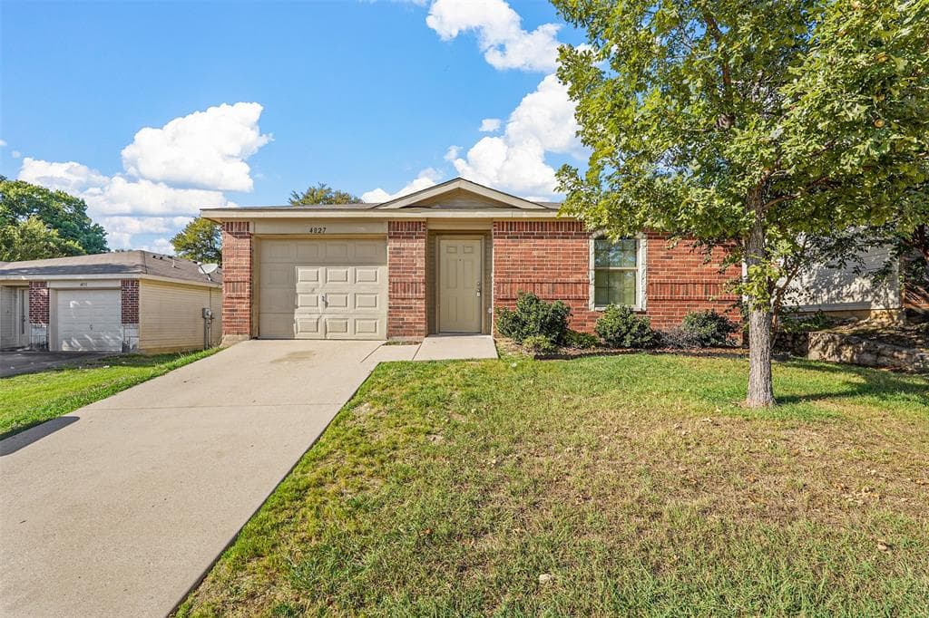 4827 Pachuca Ct