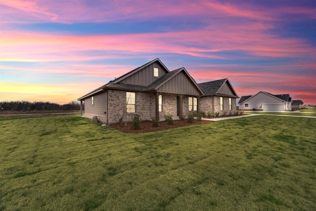 1260 County Road 200