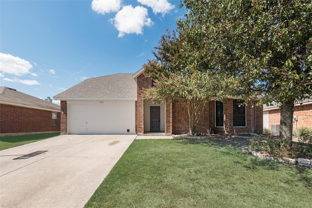 525 Kensington Dr