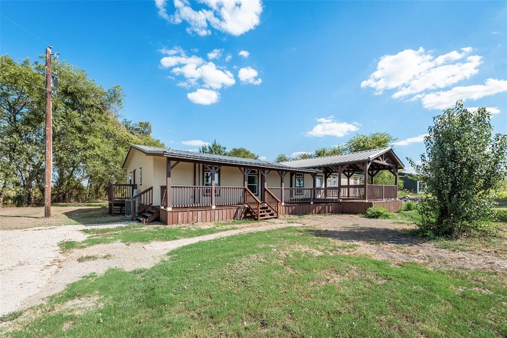 408 Mustang Rd
