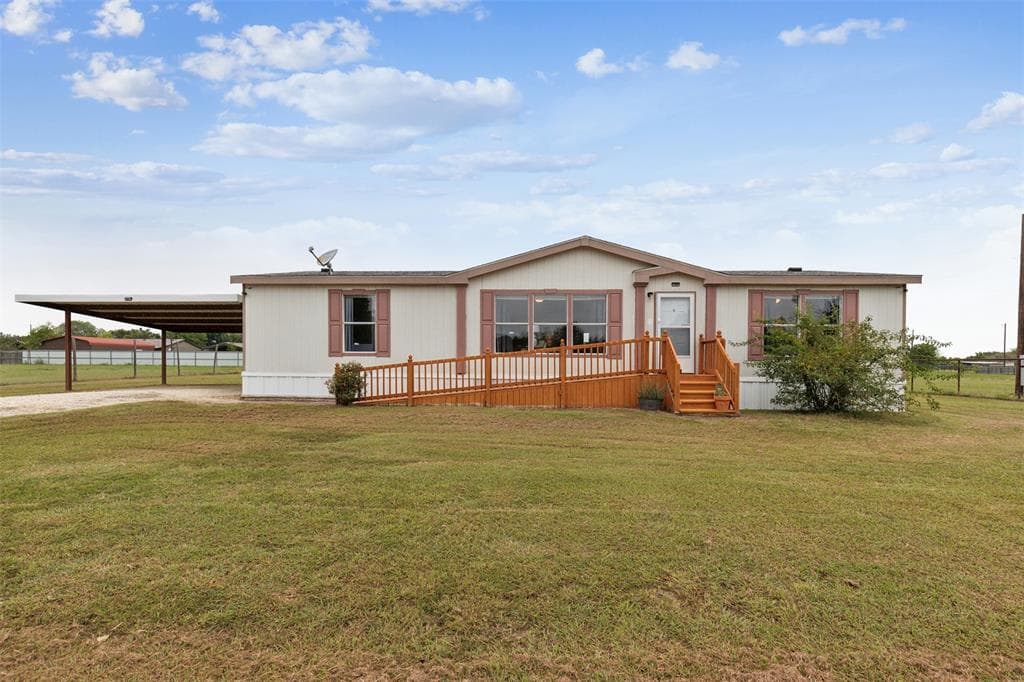 2433 Red Oak Ln