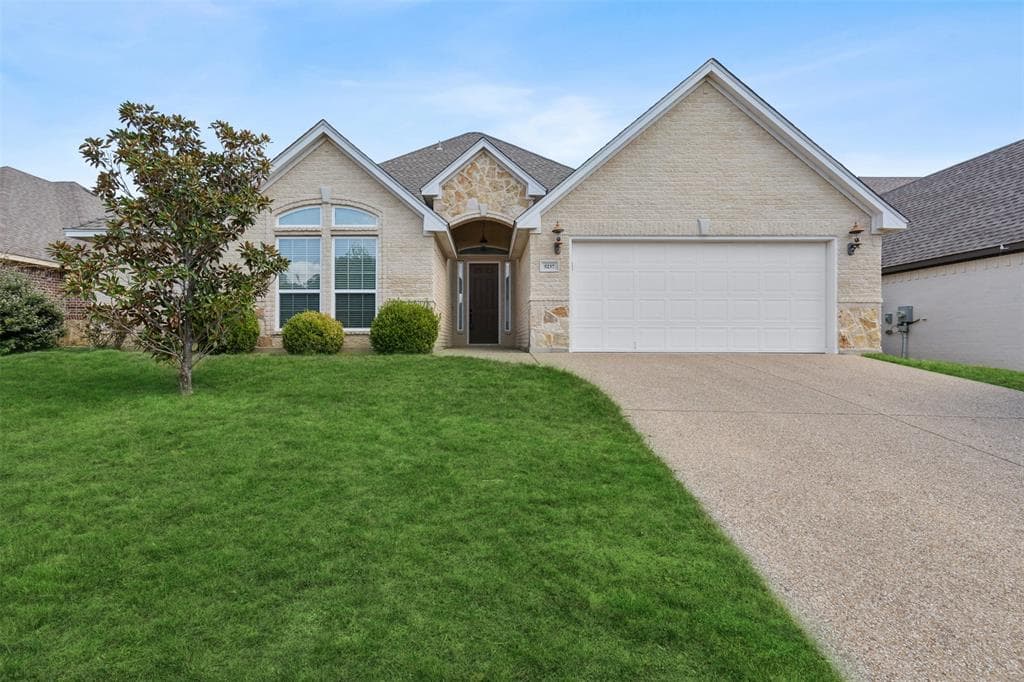 5237 Smokey Ridge Dr