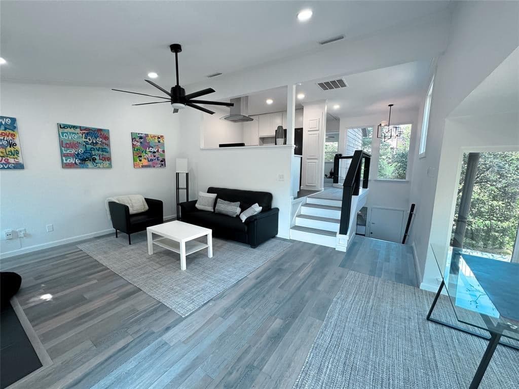 6143 Summer Creek Cir