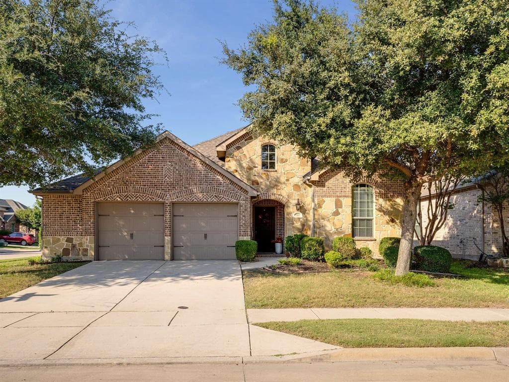 1401 Cedarbird Dr