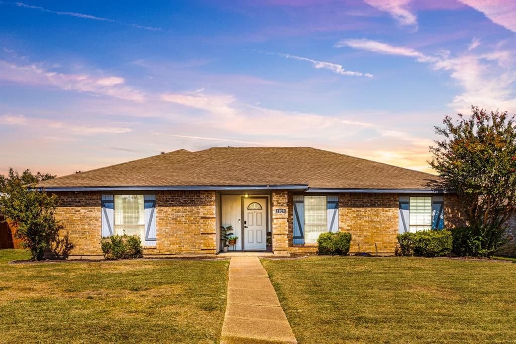 1029 Field Trail Dr